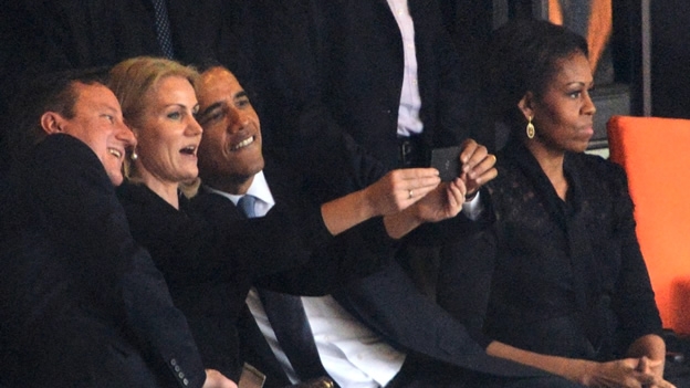 barack-obama-selfie